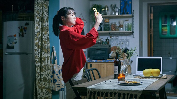 Phim kinh dị, bí ẩn mới nhất năm 2023: Cô gái làm mất điện thoại đã rước họa diệt thân, logic khá ch
