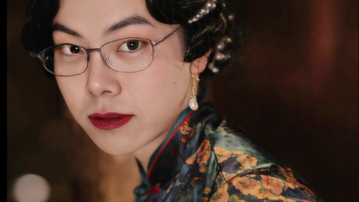 Saya mendambakan kebebasan, saya ingin mengenakan cheongsam.
