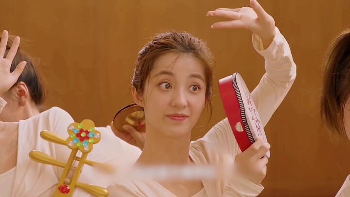 Ini bukan sekadar tarian—ini adalah pesta adat tradisional Tiongkok!