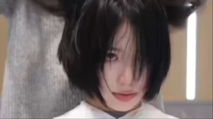 Natural Age-Defying Layered Bob Cut_Face-Framing Side Pieces That Work With Everything ✂️