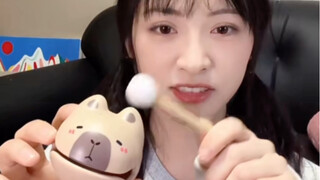 [Shen Yue] Yueyue แบ่งปันไอเท็มเสริมความสุขของเธอ!