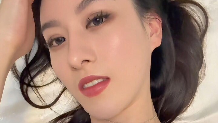 العمة الناضجة تمامًا