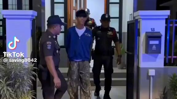 เกย์โดนจับ