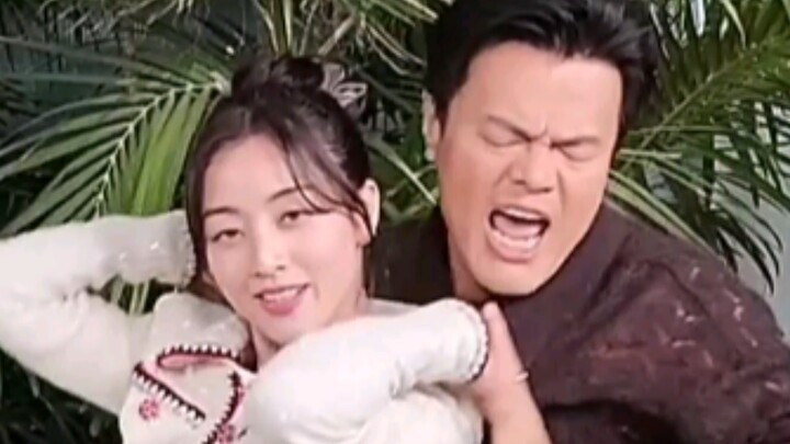 Jihyo makes an appearance! JYP’s “Changed Man” dance challenge