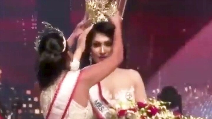 The World’s Most Awkward Moment: 31-Year-Old Mom Snatches the Beauty Queen Crown—Only to Have It Sna