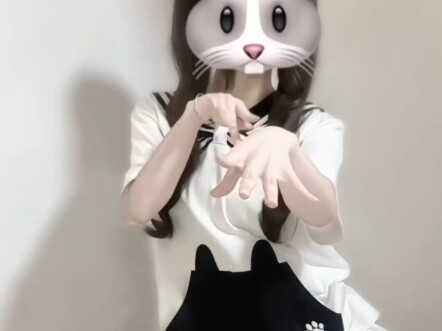 村长我想做有钱有颜的小羊