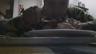 ASMR 吃东西的声音 - 火鸡肉