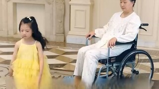 สายดีดซีรี่ย์_ (เต็มเรื่อง) ซีอีโอคิดว่าตายเพราะอุบัติเหตุรถ แต่เด็กหญิงมีพลังวิเศษปรากฏช่วยชีวิต