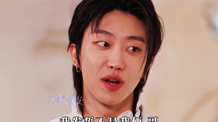 [Immoral Dubbing] Just hugging and cuddling—just who are these two people!