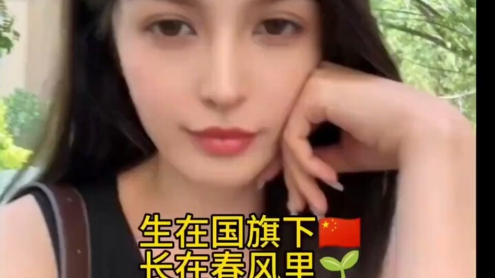 فتاة من شينجيانغ تتحدث عن الإيمان: معظم النساء في الشرق الأوسط لا يقدرن على تغيير مصيرهن بارتداء الع