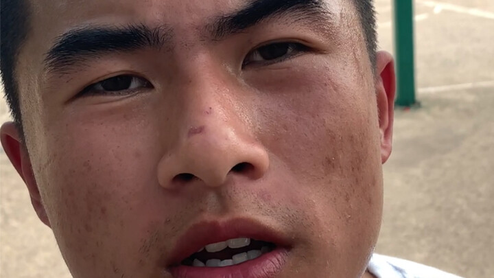 Teh hijau-mu sudah habis, masih mau nggak? Kalau nggak mau, boleh ngasih ke aku?