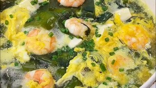 Cứ bị thích xem nấu ăn có nhạc nhẹ nhàng ^^  #monngonmoingay