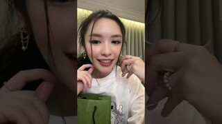 (2/2) Lookkaew Kamollak Tiktok Live 25 Mar 24