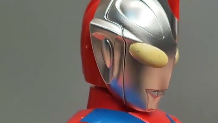 The Iron Samurai is so suitable! The third installment of the Ultraman Super Armor Building Block Ma
