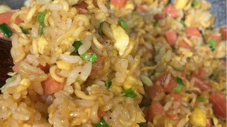 طريقة تحضير أرز مقلي مع النودلز الجاهز في المنزل، شكرًا للأصدقاء على دعمكم