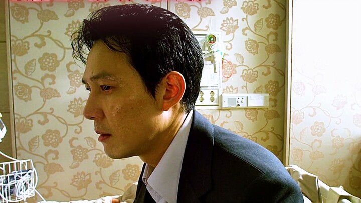 How cruel can an undercover agent be after he turns evil? He can kill both the black and white!