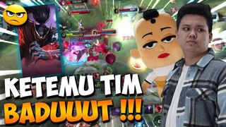 NGERANK MALAH KETEMU TIM BADUT!!! - Mobile Legends