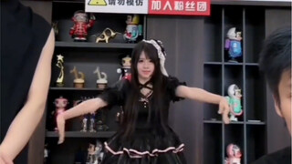 Bagaimana rasanya menari popping di studio langsung Xiao Yangge?