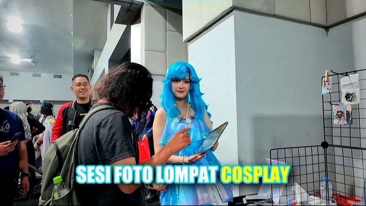 Sesi Foto Lompat Cosplay