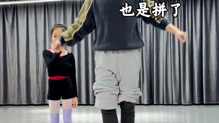 “Học bá” trong mắt giáo viên múa. #Sinh_viên_múa #Giáo_viên_múa #Cô_Wei_ấm_áp #Độ_dẻo