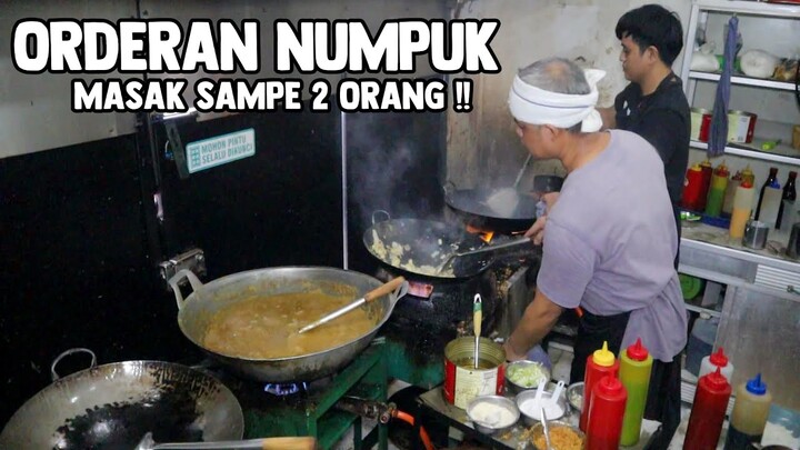 YANG MAKAN DI TEMPAT GAK ADA !! YANG BUNGKUS SAMPE RATUSAN PER HARI !!