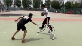 乔丹来了都要0分0篮球0助攻1担架！！！