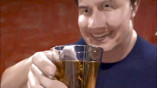 酒吧里挑战喝掉有脚趾的酒