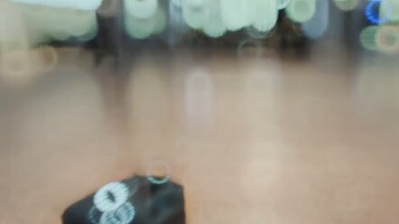 เน้นความจริง-