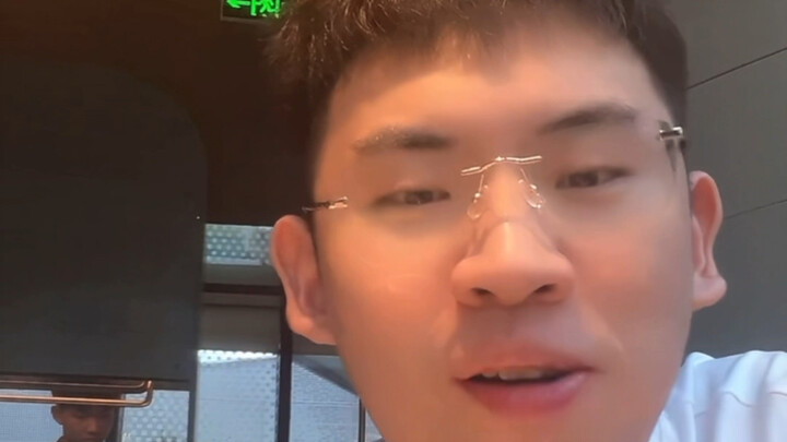 The company is being reorganized by the post-00s generation, and the boss has sunk to the lowest run