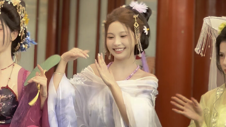 把嗲分的电池扣了装在航母上