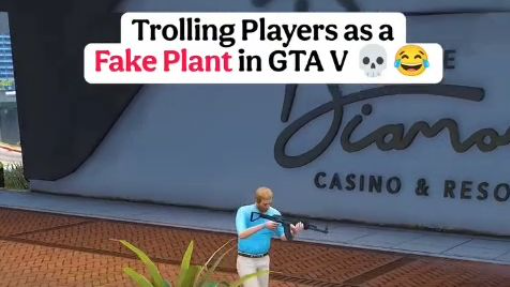 在《GTA》中偽裝成植物來戲弄玩家