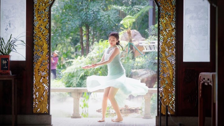 Pháo hoa dễ lạnh, nhân thế dễ chia ly