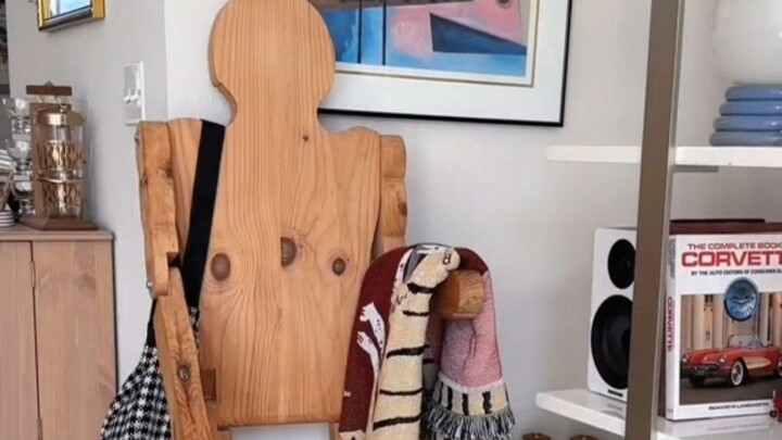 HaiMaMedia| يبدو كأنه رجل خشبي، لكنه في الحقيقة...