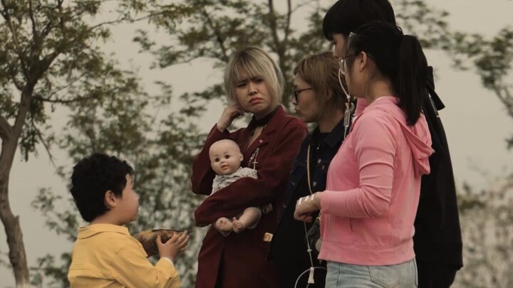 Crazy duck collarbone.