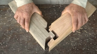 هندسة وحرفية دقيقة في النجارة دون الحاجة إلى مسمار واحد