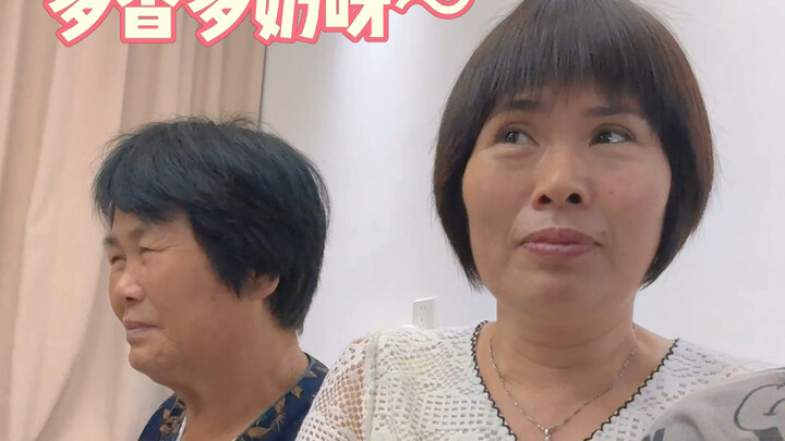 Mom vomited all day hahahahaha