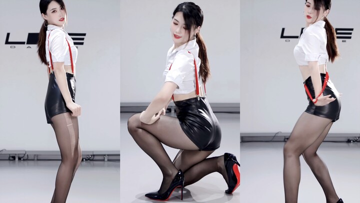破洞黑丝？红底高跟？这是我不付费能看的？girls day-期待