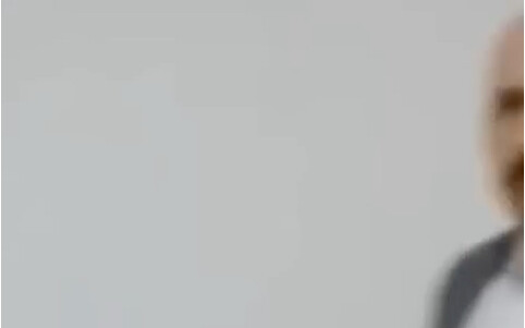 كيف عرفت اسمي؟