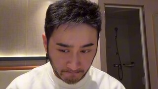 Actor Jiang Yifan was disturbed by the neighboring room in the hotel. After complaining to no avail,