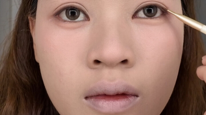 Minimal, Natural Makeup (For Me)