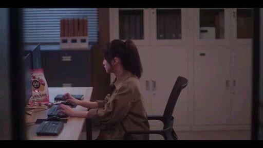 Under the skin s2 ep9 🇨🇳