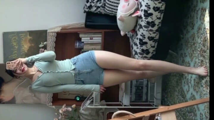 这腿!乱我道心!