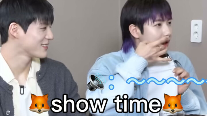 Jangan lewatkan waktu aksi khas Renjun Mi saat Anda lewat di sini～～～