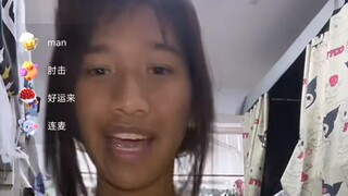 女劳大在线肘击