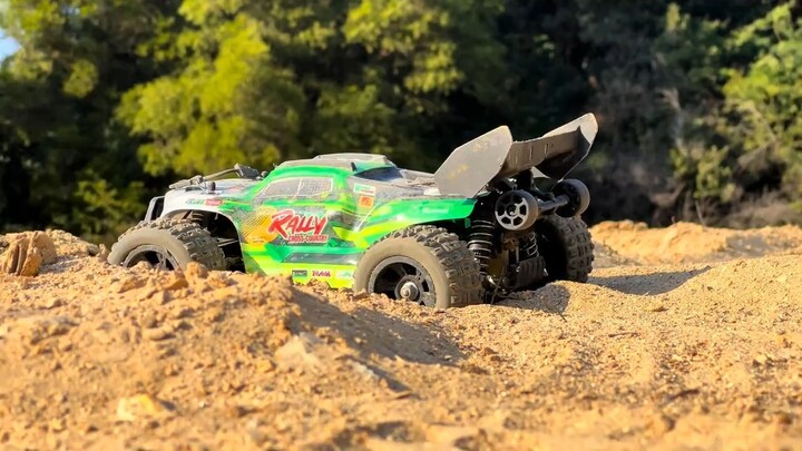 1:18car，violent guy