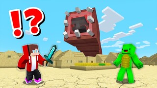 JJ and Mikey VS SAND WORM CHALLENGE in Minecraft / Maizen Minecraft