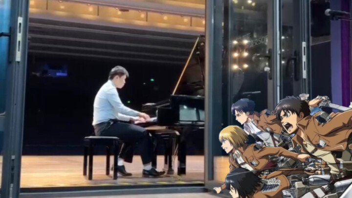 【进击的巨人】当你在学校圣诞音乐会上演奏红莲的弓矢