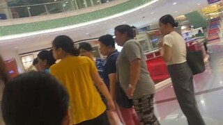 在这个光怪陆离的人间，没有谁可以将日子过得行云流水，但我始终相信，走过平湖烟雨、岁月山河，那些历经劫数、尝遍百味的人会更加生动而干净。时间永远是旁观者，所有的过程和结果都需要我们自己承担！