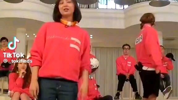 Kim ji won(cutie moments)🤍