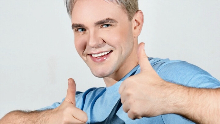 Các đồng nghiệp trong phần bình luận đừng hóng hớt nhé!